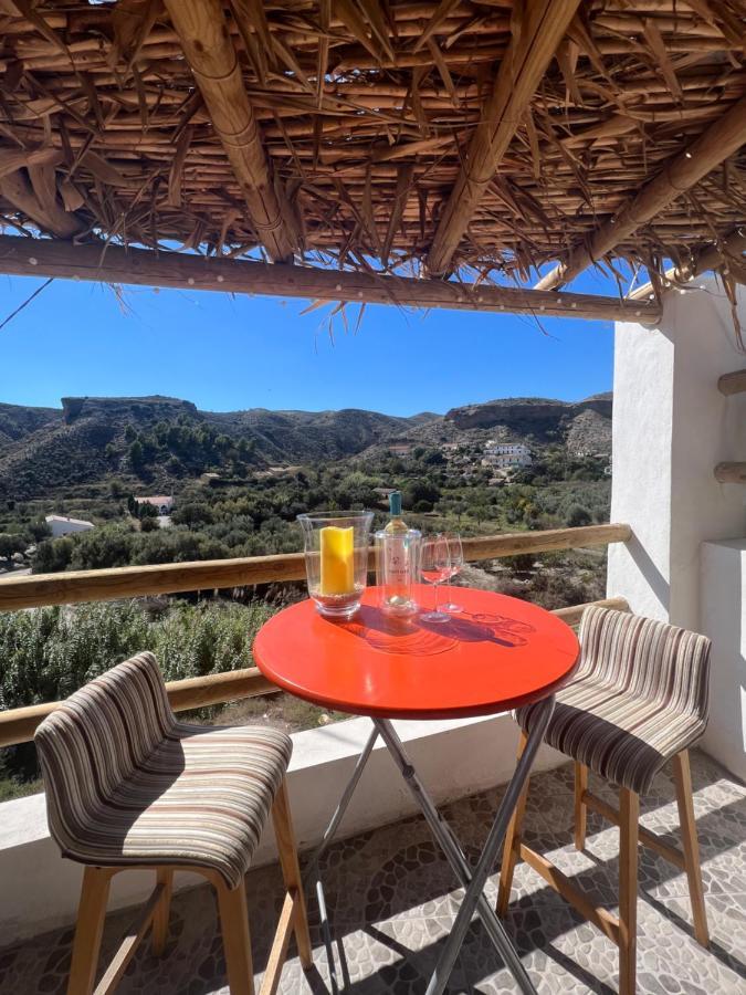Rambla Retreats Apartment Rojo With Shared Pool & Hot Tub Stunning Views In Oria Exterior photo